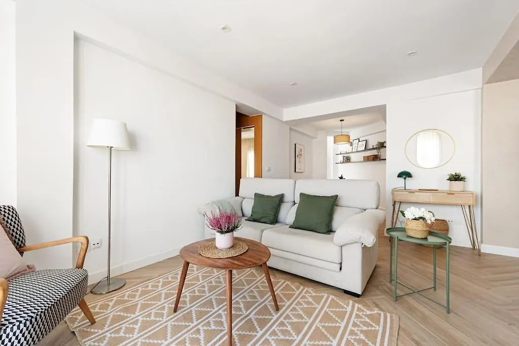 Mota Malaga Apt Downtown And Commercial Area location
